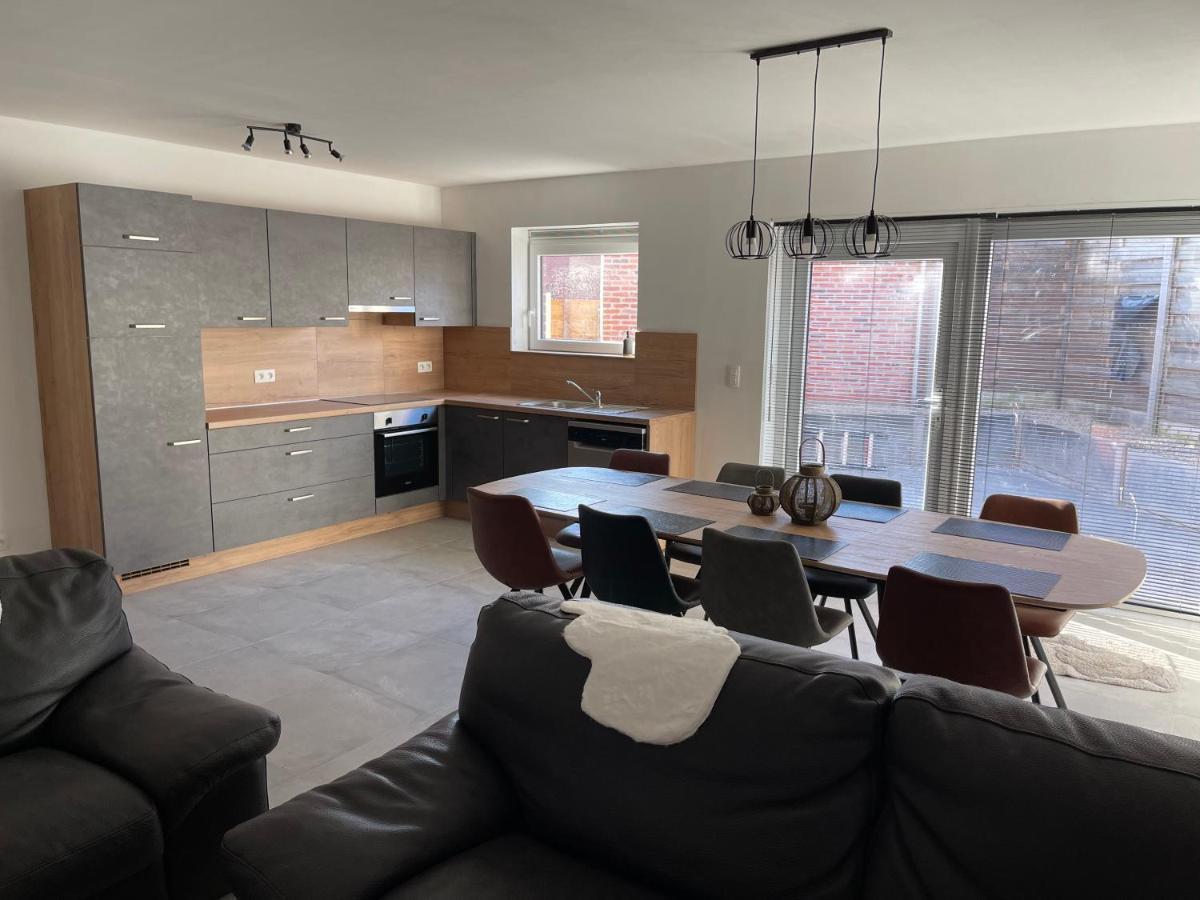 The 77 Work Or Holiday New Home Houthem Екстериор снимка